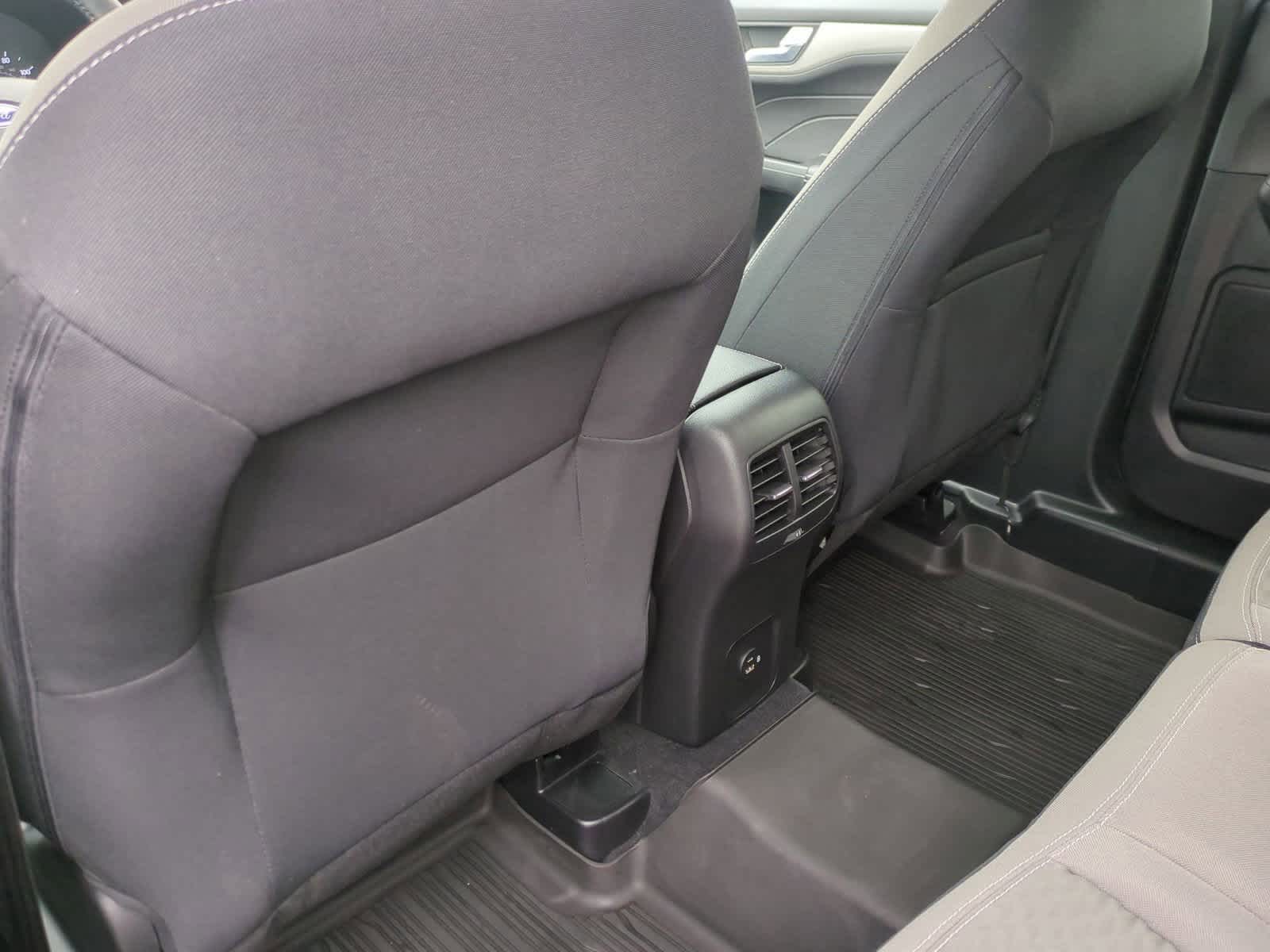 Thumbnail: 2021 Ford Escape - 18