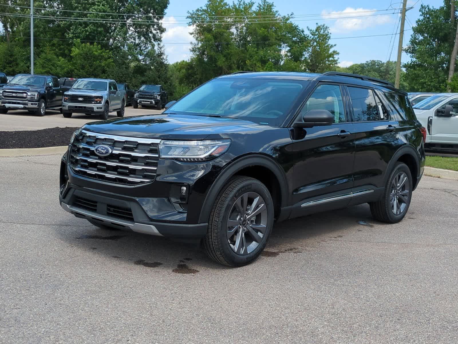 Thumbnail: 2025 Ford Explorer - 4