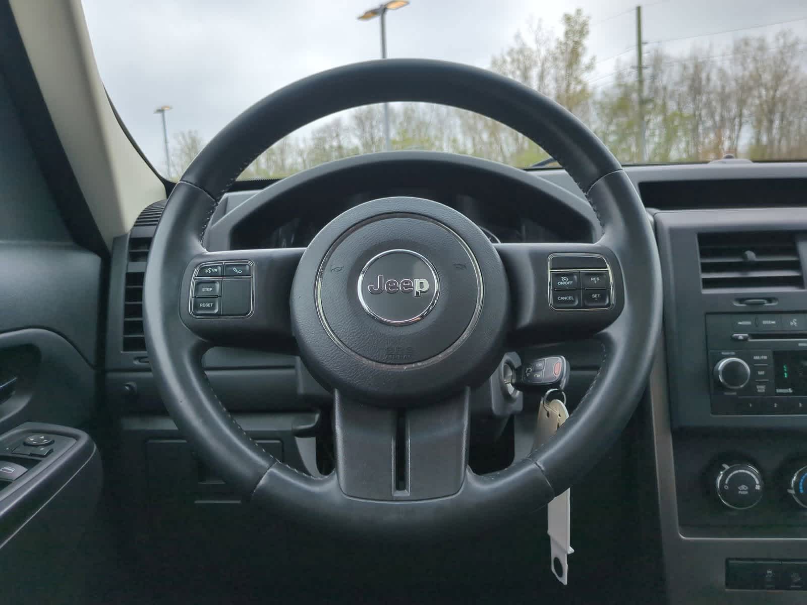 2012 Jeep Liberty Sport 24