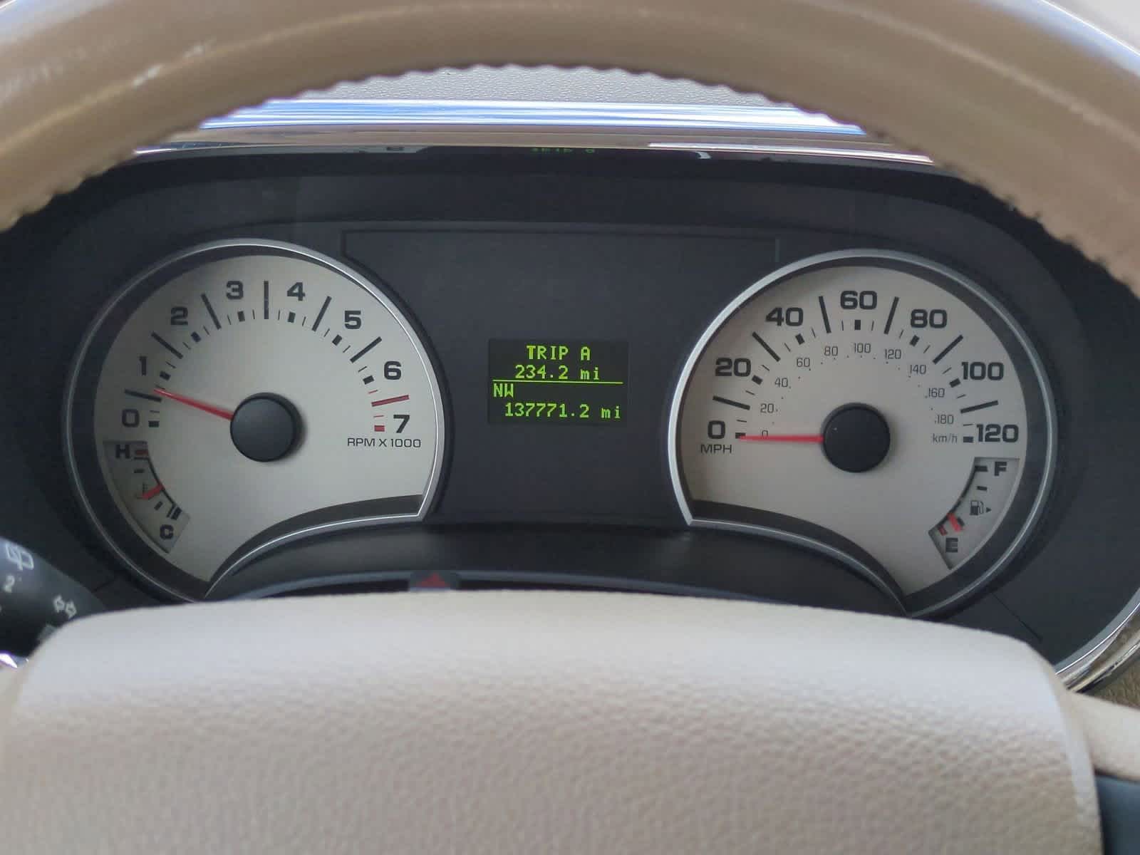 Thumbnail: 2008 Ford Explorer - 33