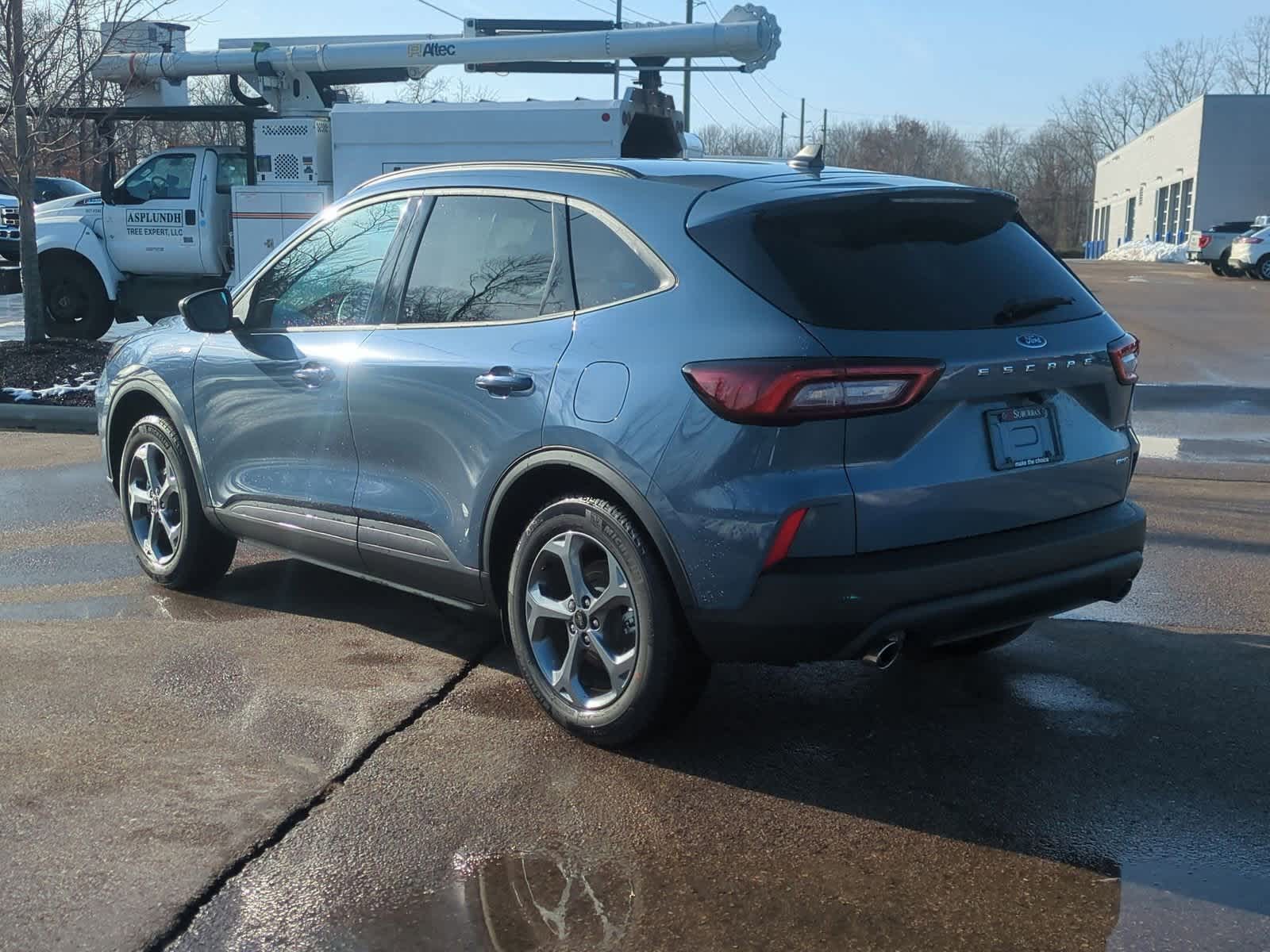 Thumbnail: 2026 Ford Escape - 6