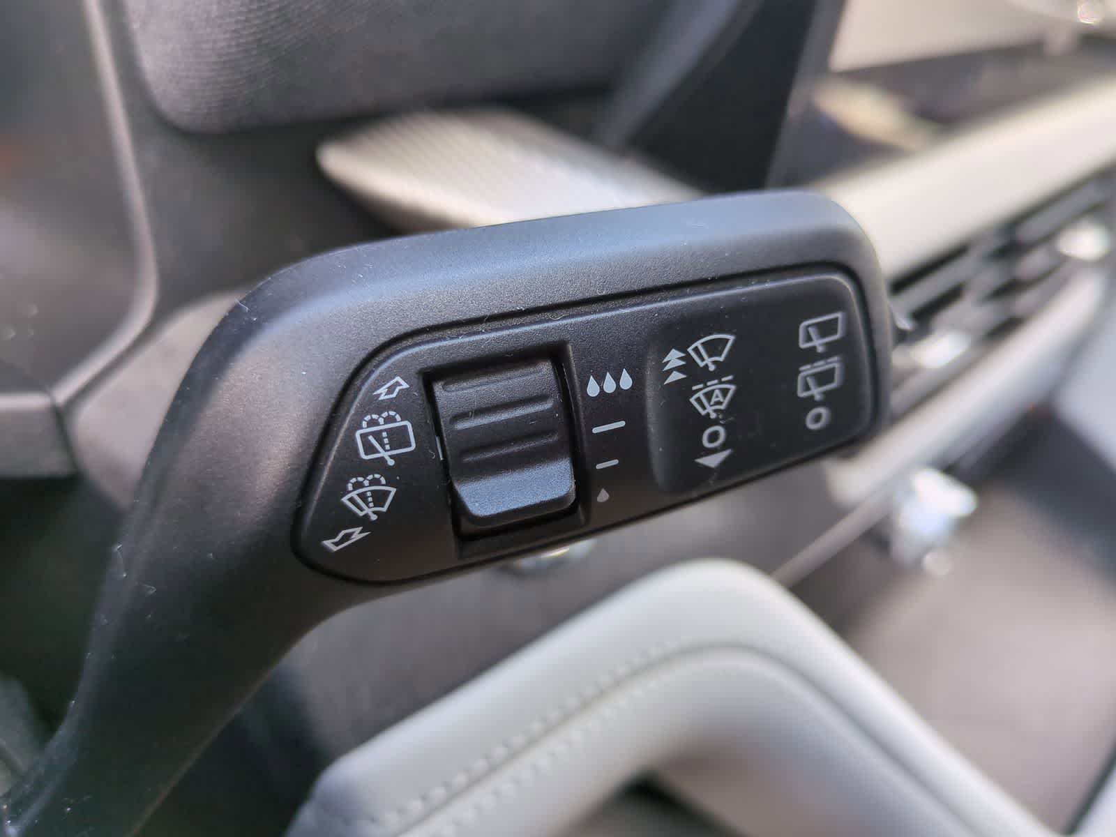 Thumbnail: 2026 Ford Explorer - 25