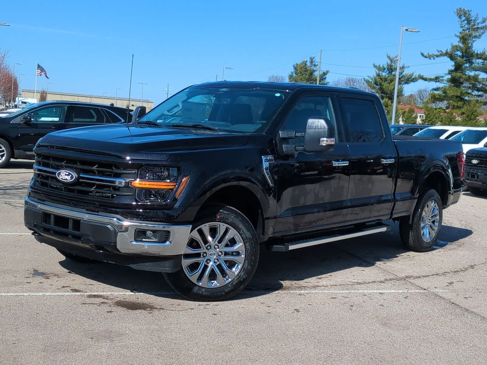 2025 Ford F-150 XLT -
                  Waterford, MI