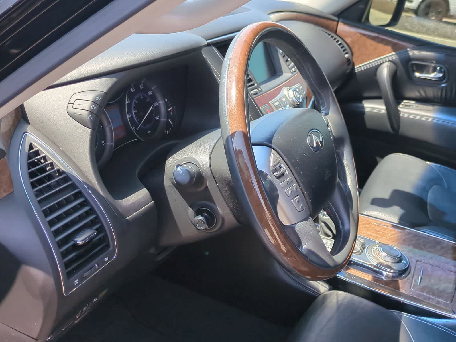 Thumbnail: 2016 INFINITI QX80 - 10