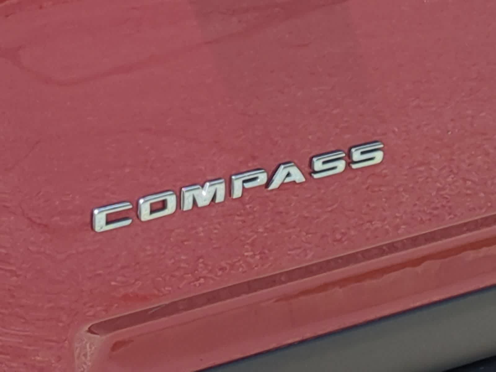 Thumbnail: 2016 Jeep Compass - 13