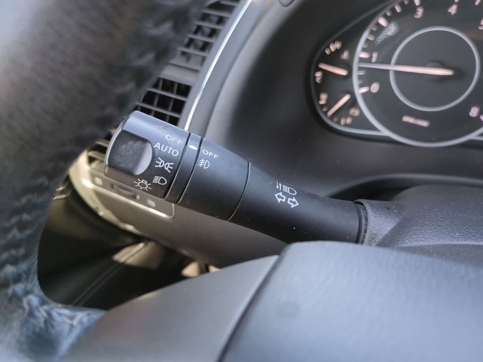 Thumbnail: 2017 Nissan Armada - 28