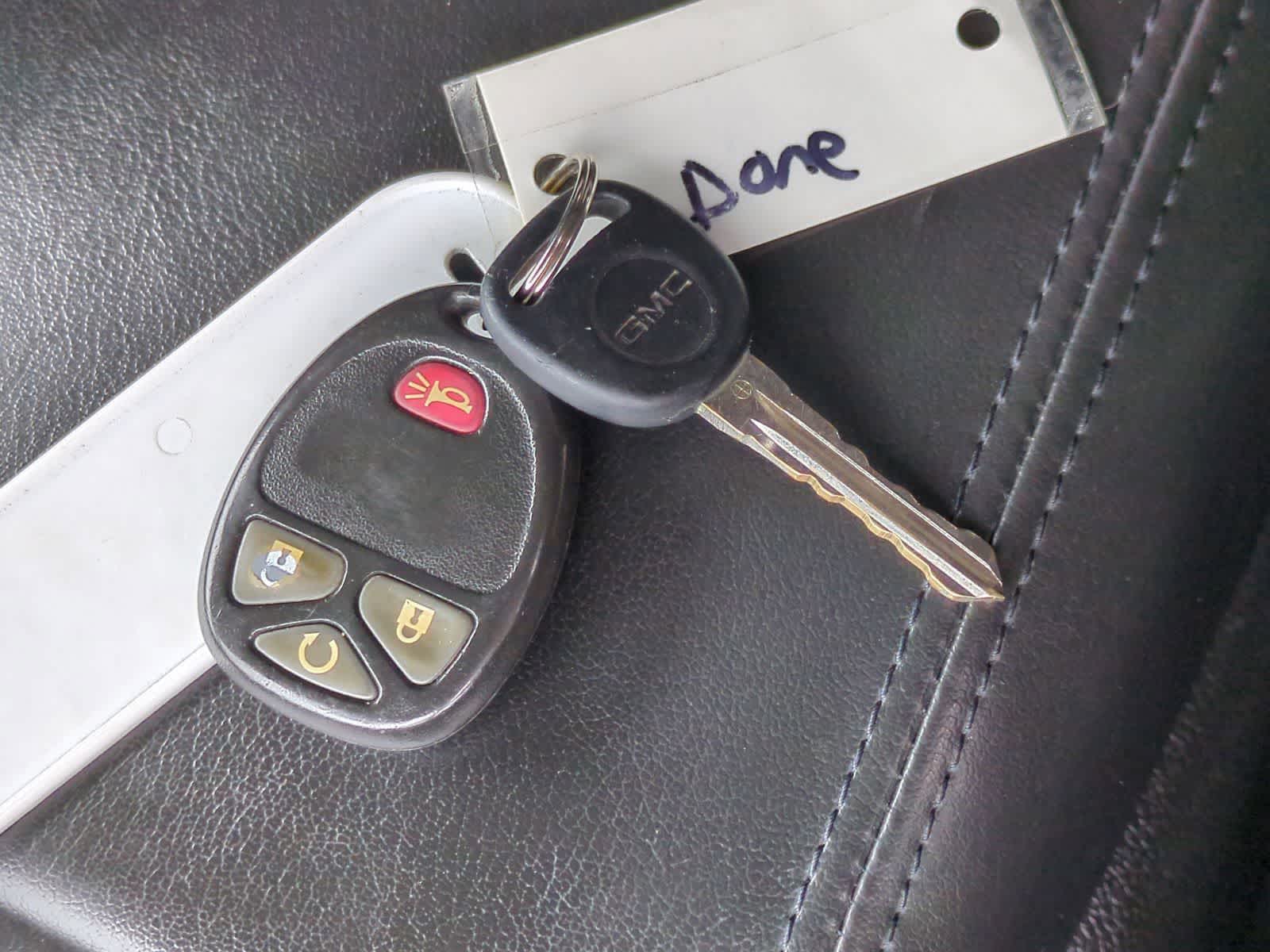 Thumbnail: 2009 GMC Acadia - 34