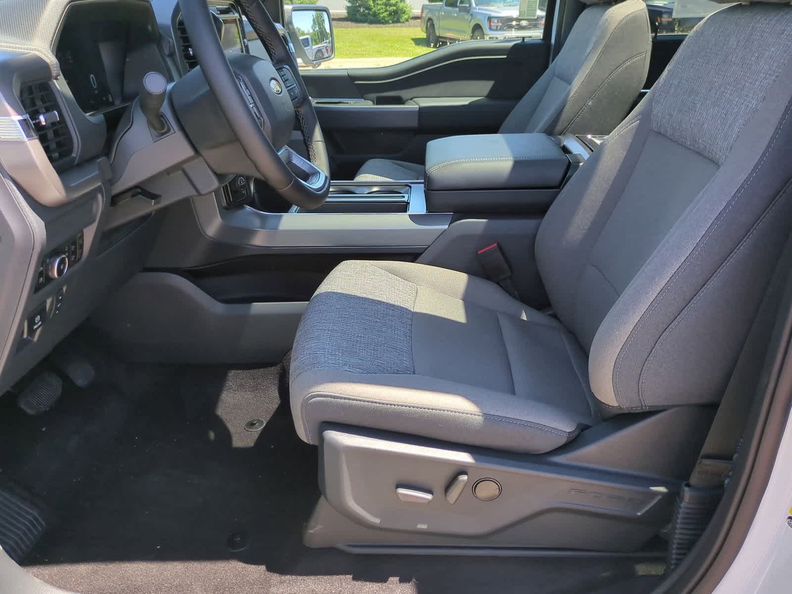 Thumbnail: 2025 Ford F-150 - 16