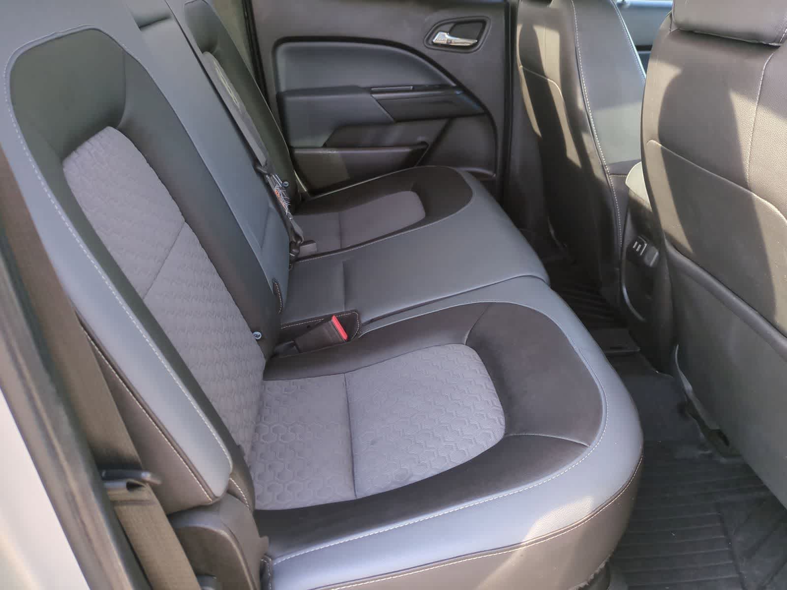 Thumbnail: 2018 Chevrolet Colorado - 20