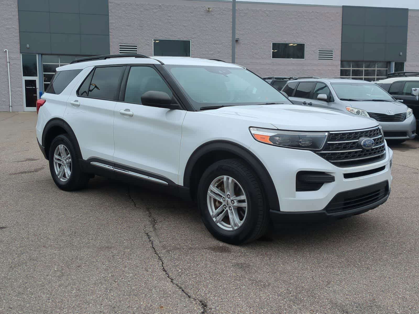 Thumbnail: 2020 Ford Explorer - 2