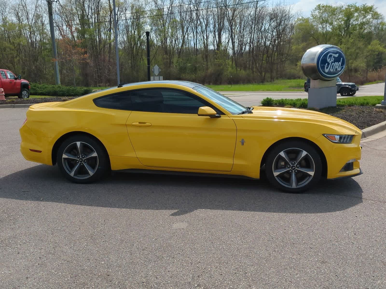 2015 Ford Mustang  9