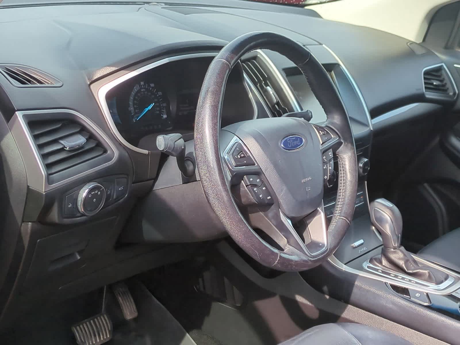 2015 Ford Edge SEL 10