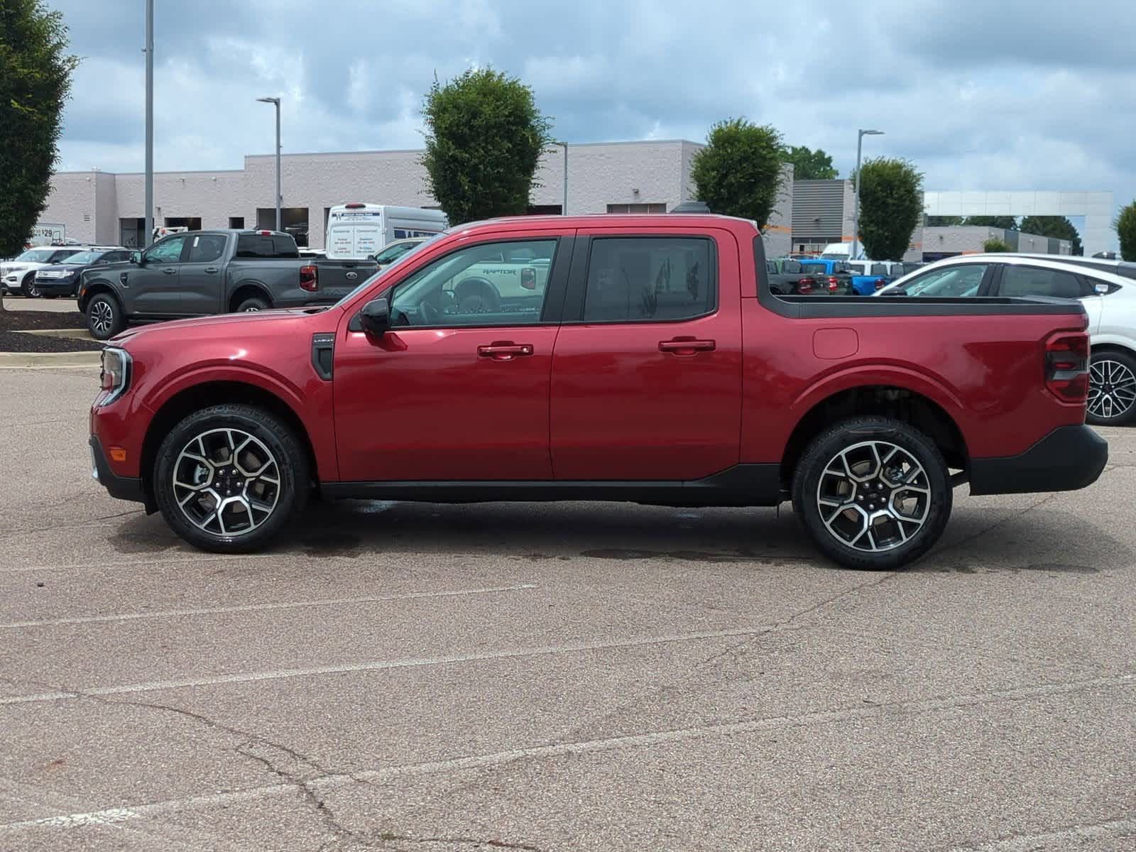 Thumbnail: 2025 Ford Maverick - 5