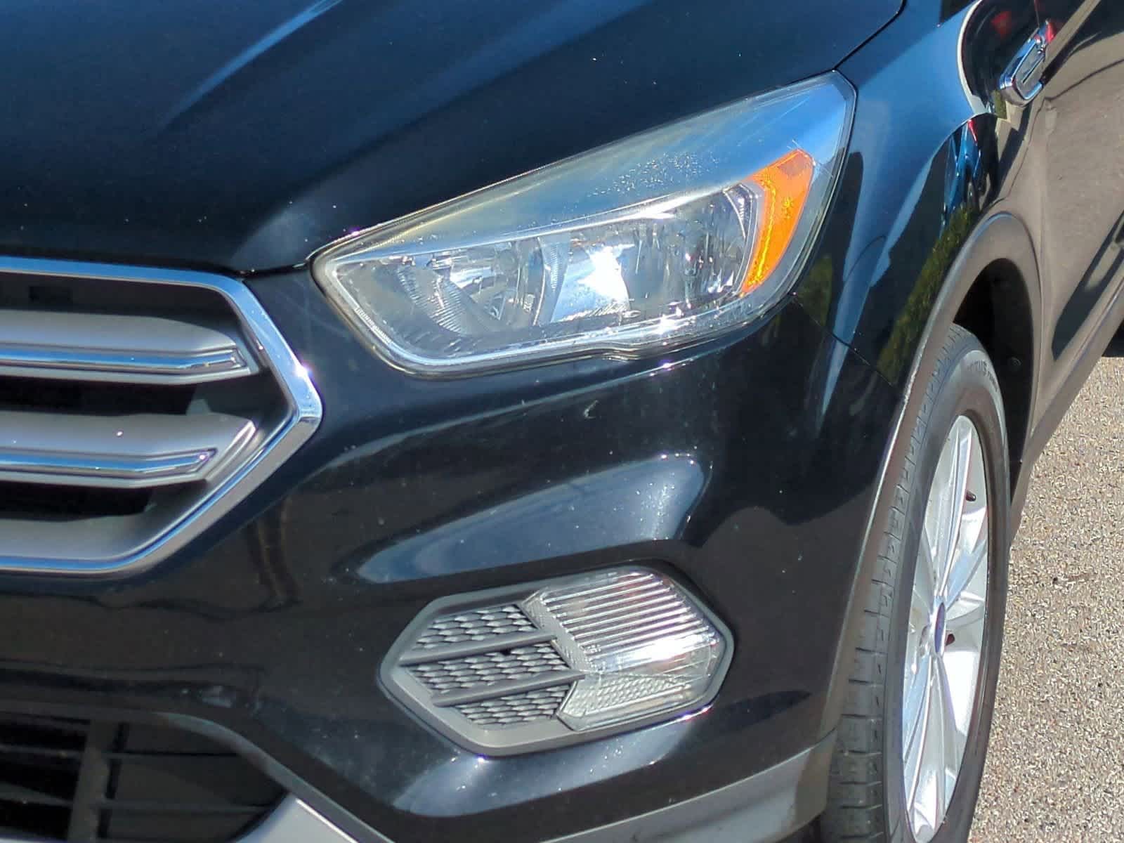 Thumbnail: 2017 Ford Escape - 11
