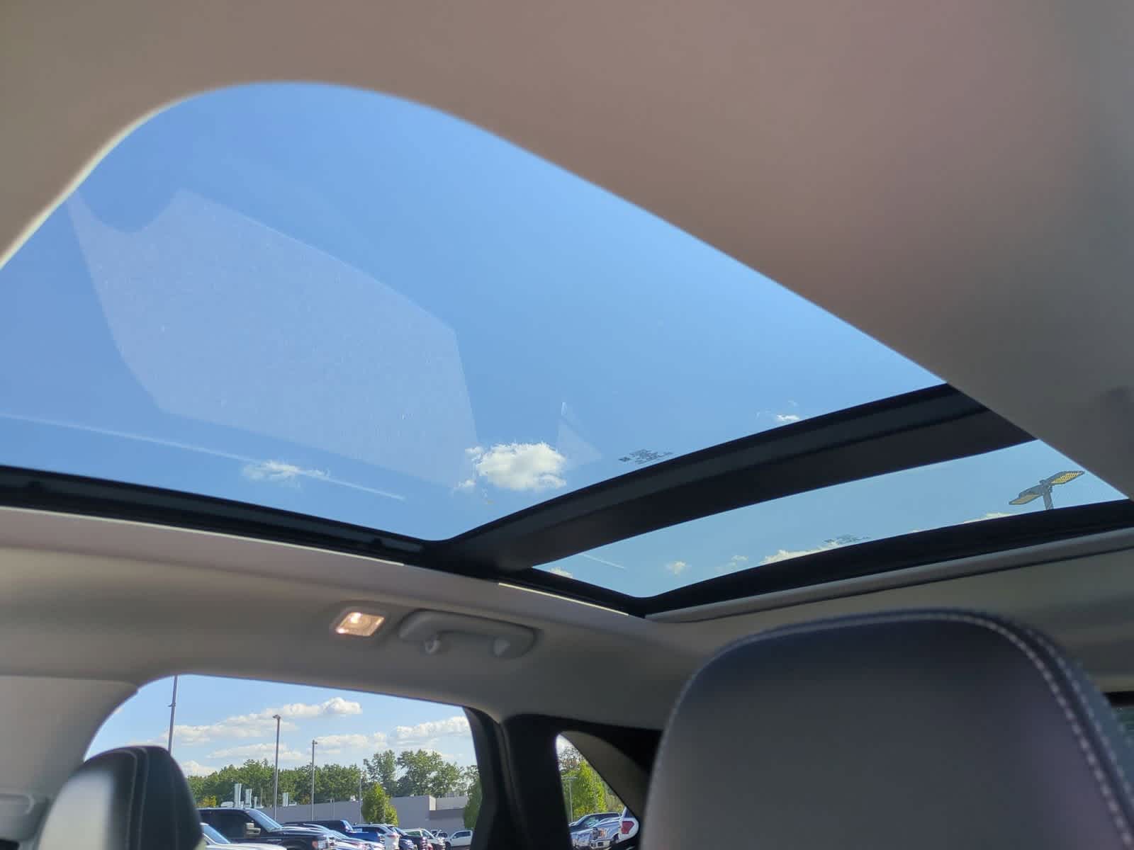 Thumbnail: 2022 Ford Escape - 19