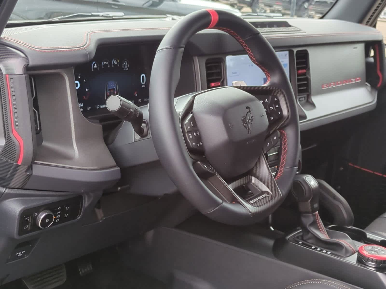 Thumbnail: 2025 Ford Bronco - 10