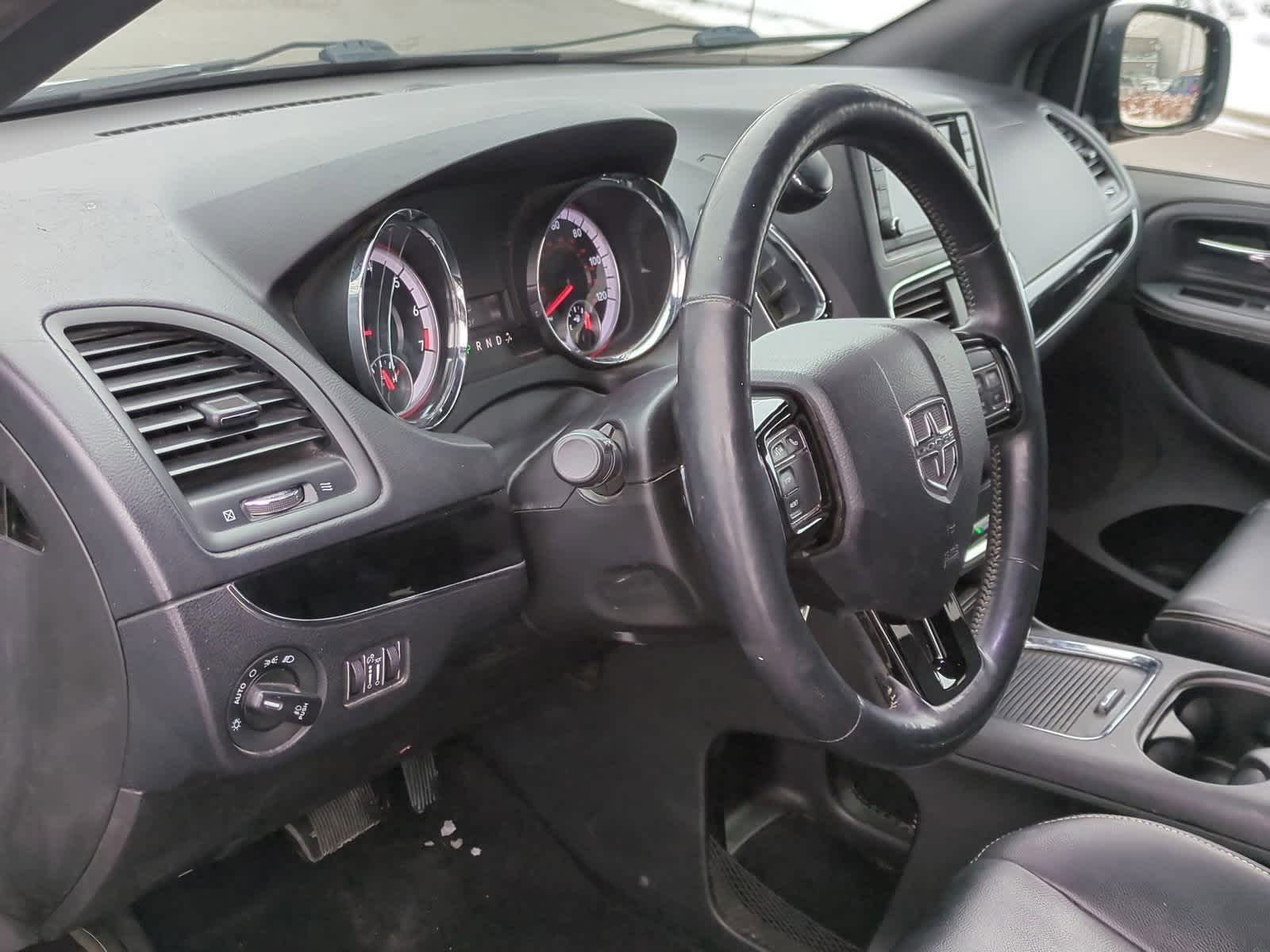 Thumbnail: 2018 Dodge Grand Caravan - 10