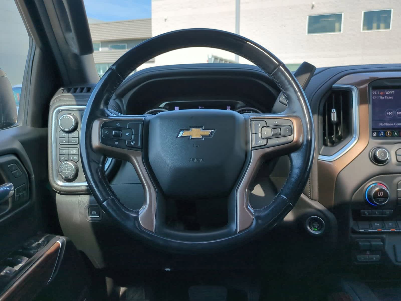 Thumbnail: 2019 Chevrolet Silverado 1500 - 24