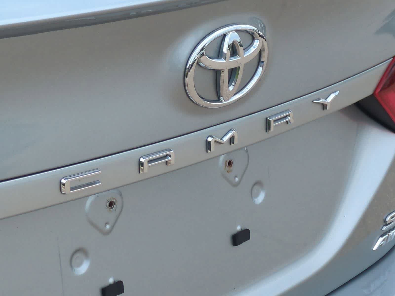 Thumbnail: 2023 Toyota Camry - 9