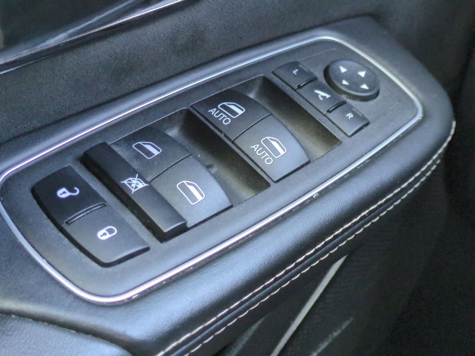 Thumbnail: 2023 RAM 1500 - 28