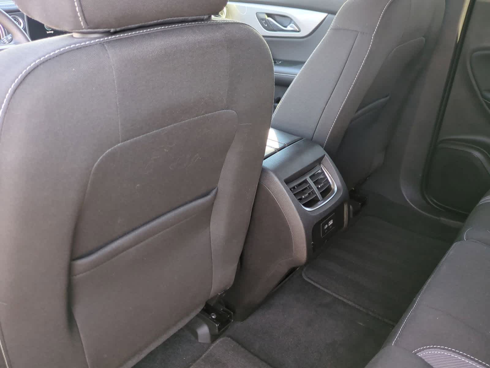 Thumbnail: 2023 Chevrolet Blazer - 18