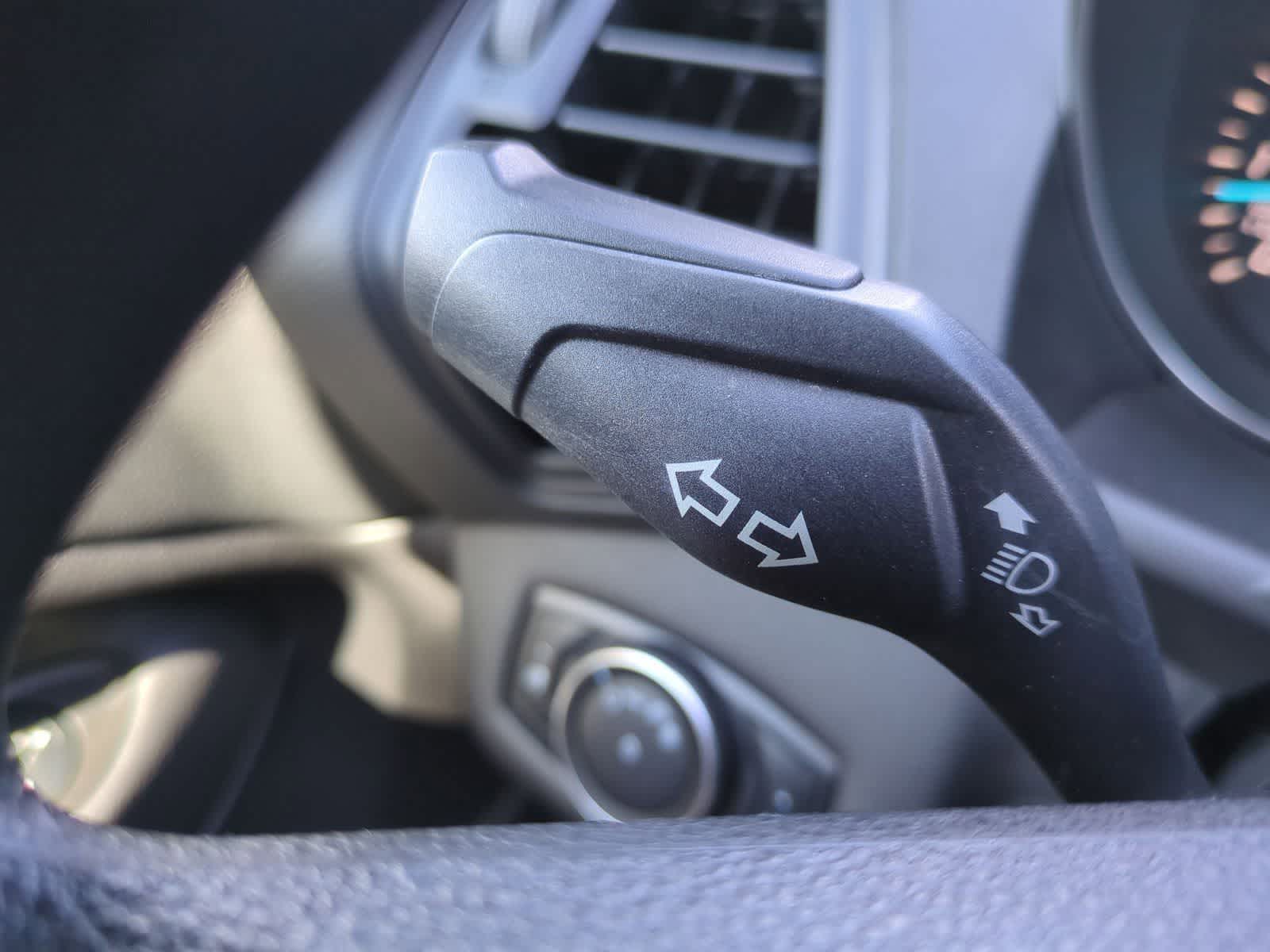 Thumbnail: 2016 Ford Escape - 26