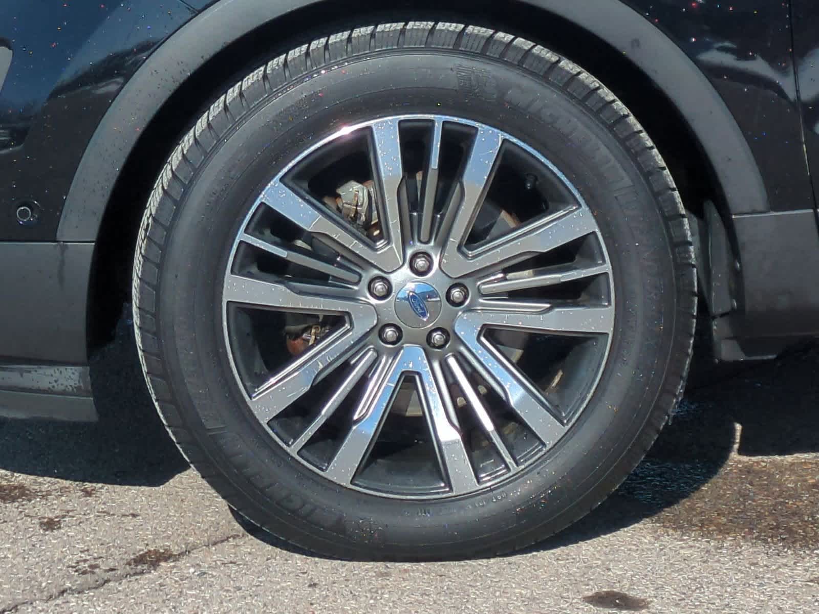 Thumbnail: 2017 Ford Explorer - 14