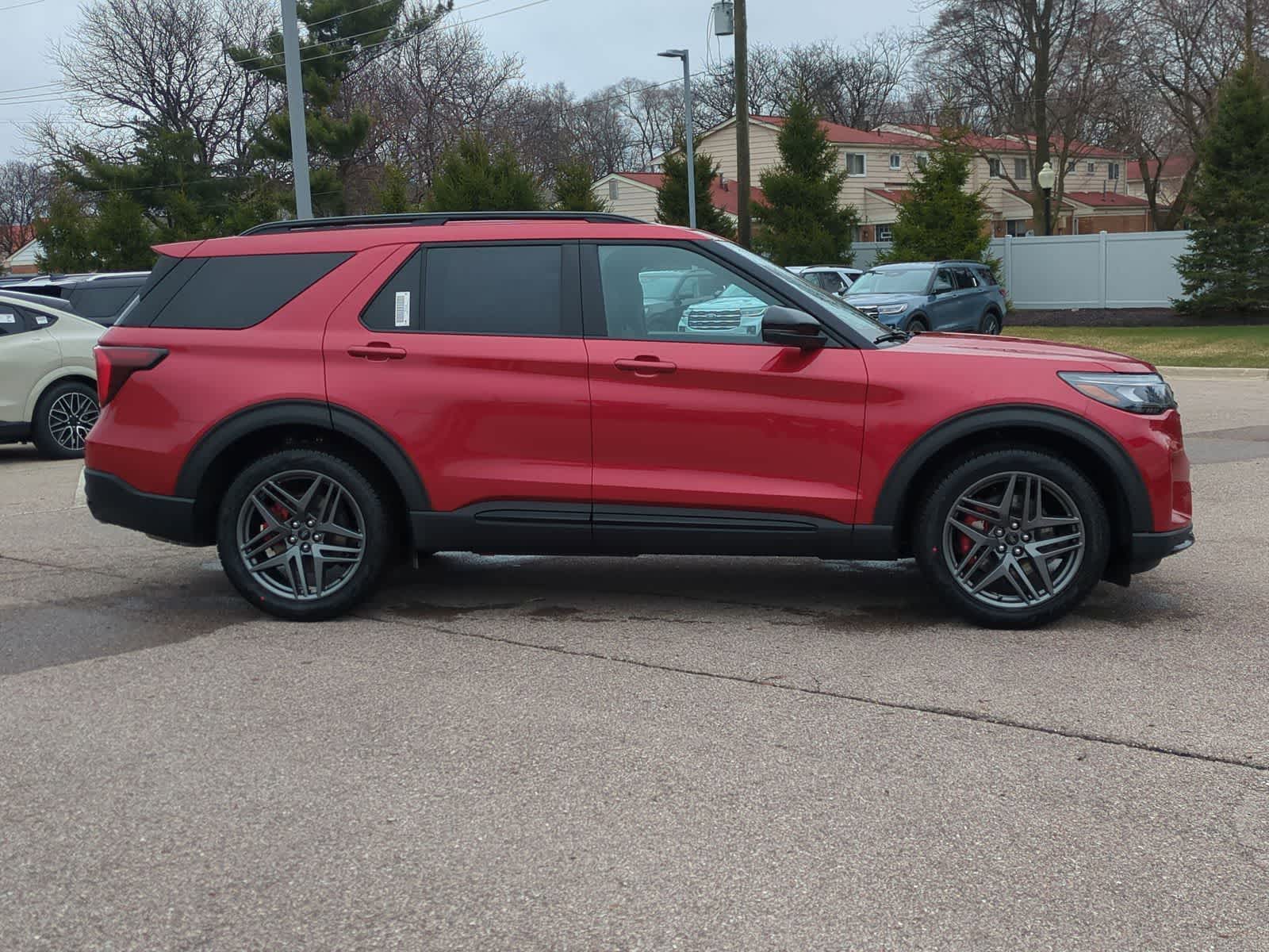 Thumbnail: 2026 Ford Explorer - 9