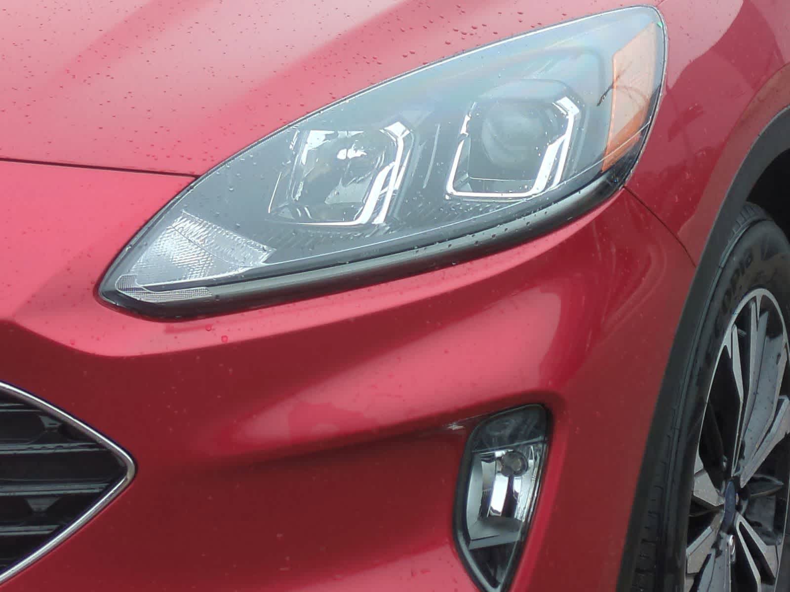 Thumbnail: 2022 Ford Escape - 11