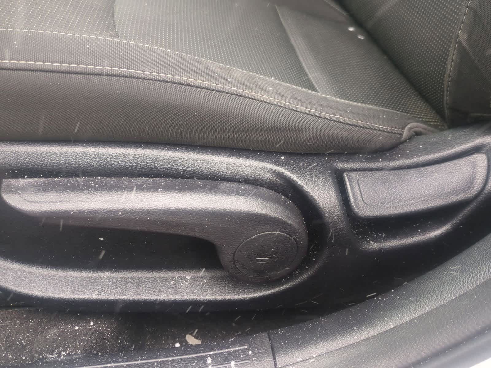 Thumbnail: 2019 Kia Forte - 16