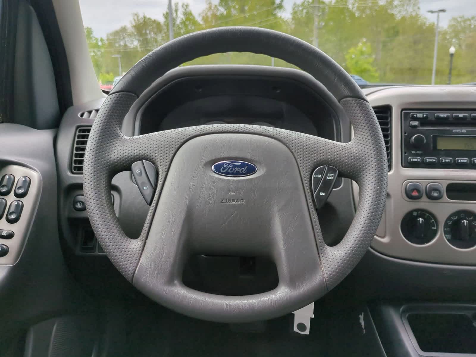 Thumbnail: 2005 Ford Escape - 22