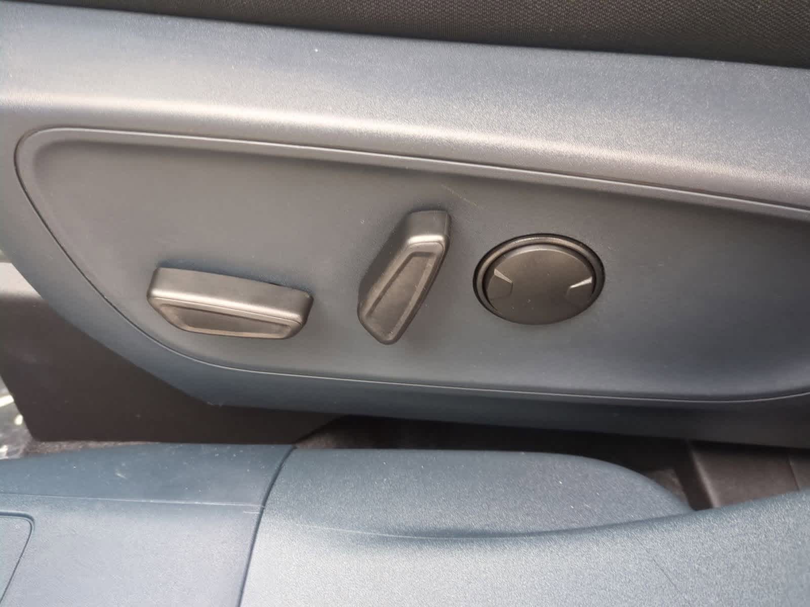 Thumbnail: 2025 Ford Maverick - 17