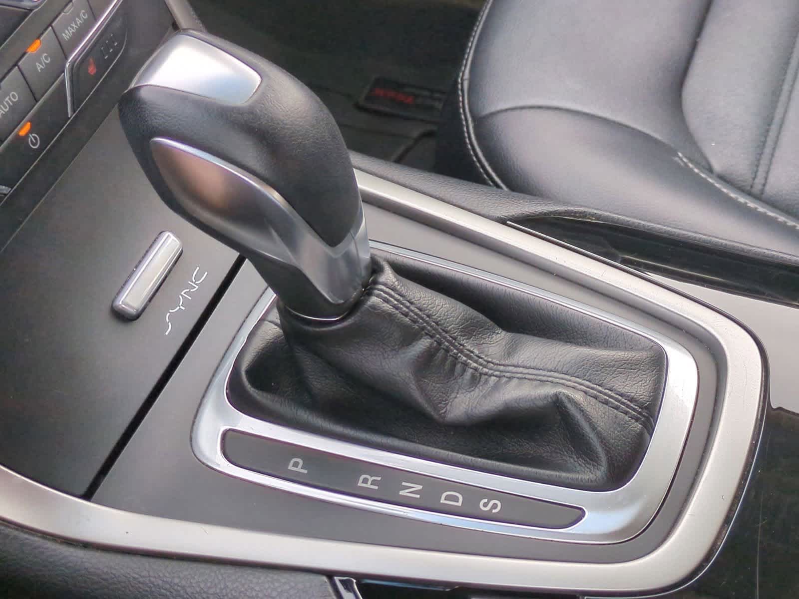 2015 Ford Edge SEL 31