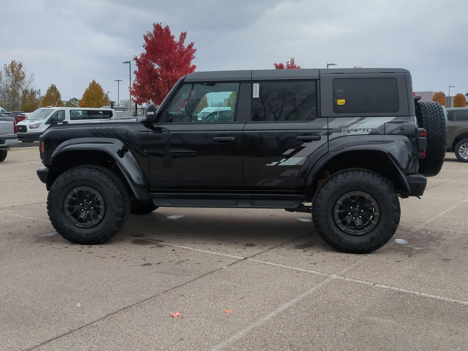 Thumbnail: 2025 Ford Bronco - 5