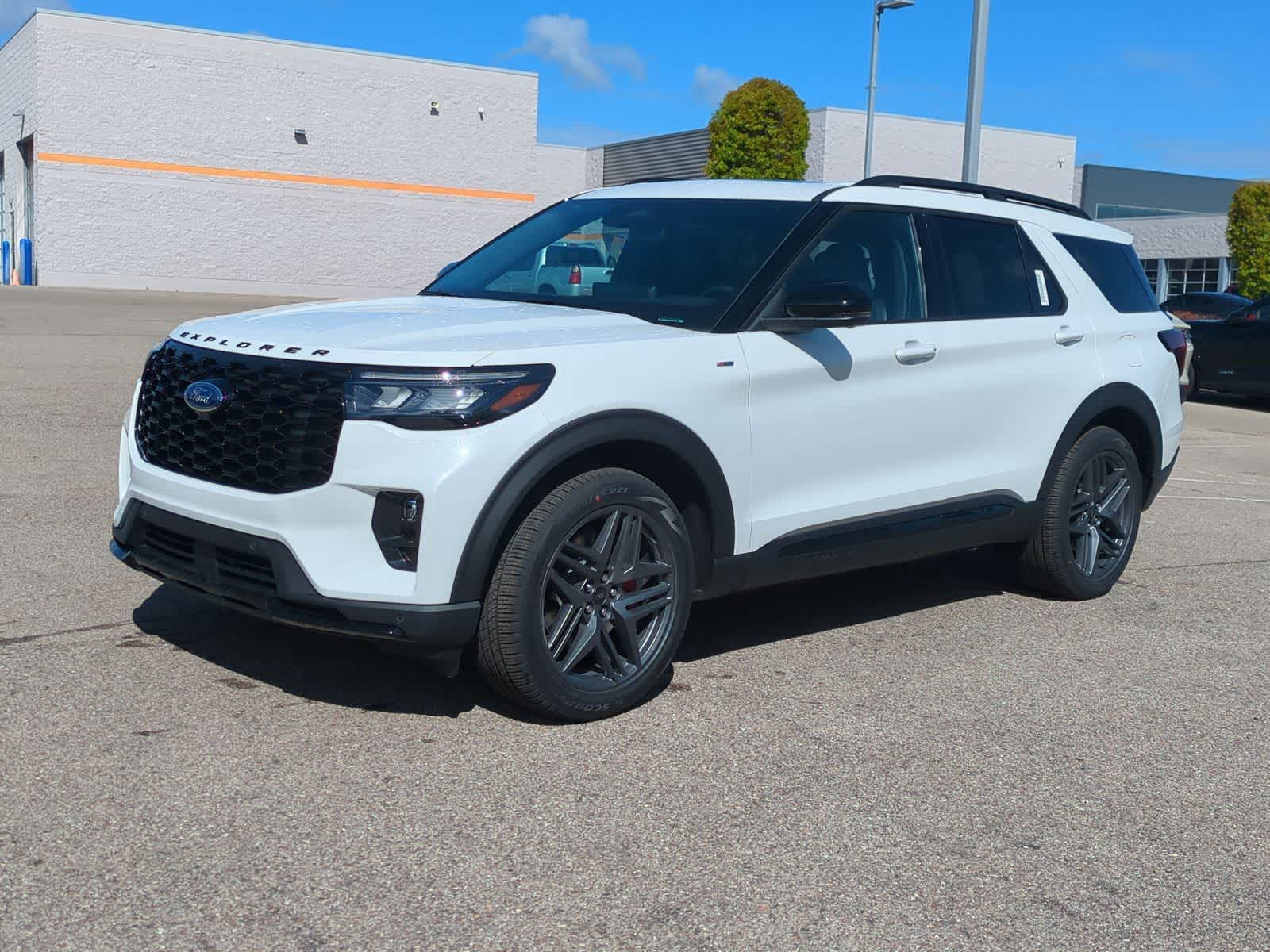 Thumbnail: 2026 Ford Explorer - 4