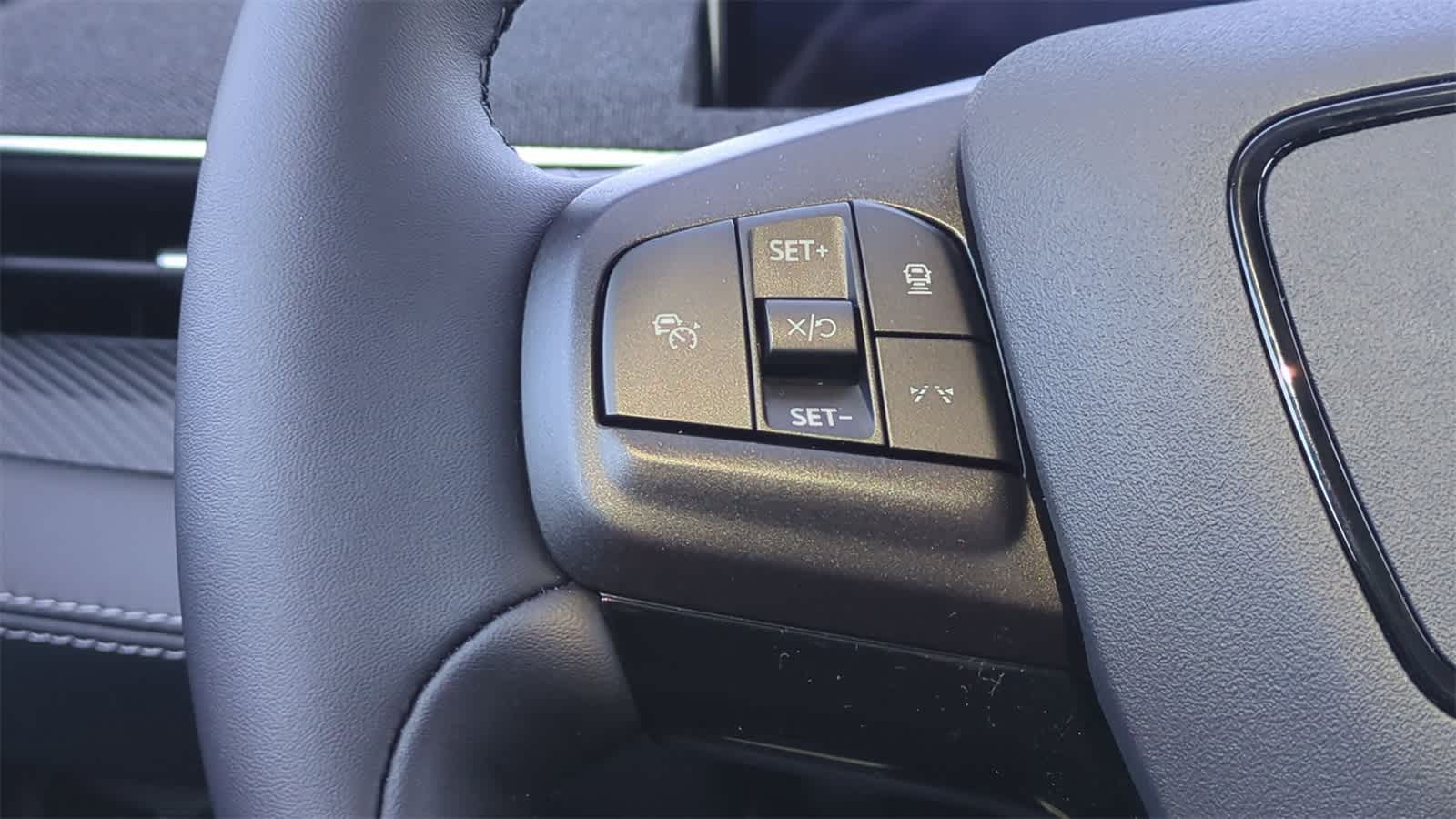 Thumbnail: 2025 Ford Mustang Mach-E - 21