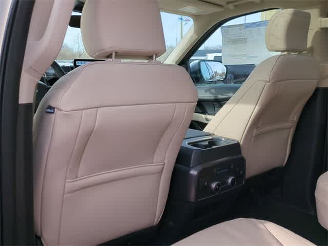 Thumbnail: 2024 Ford Expedition MAX - 17