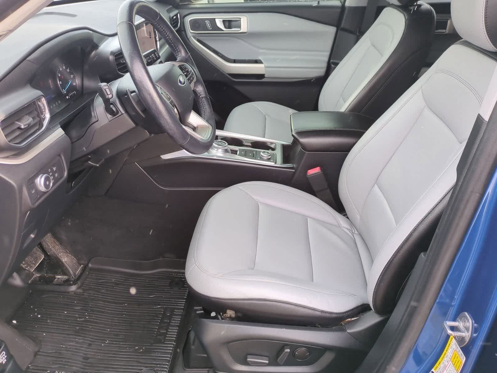 Thumbnail: 2021 Ford Explorer - 16