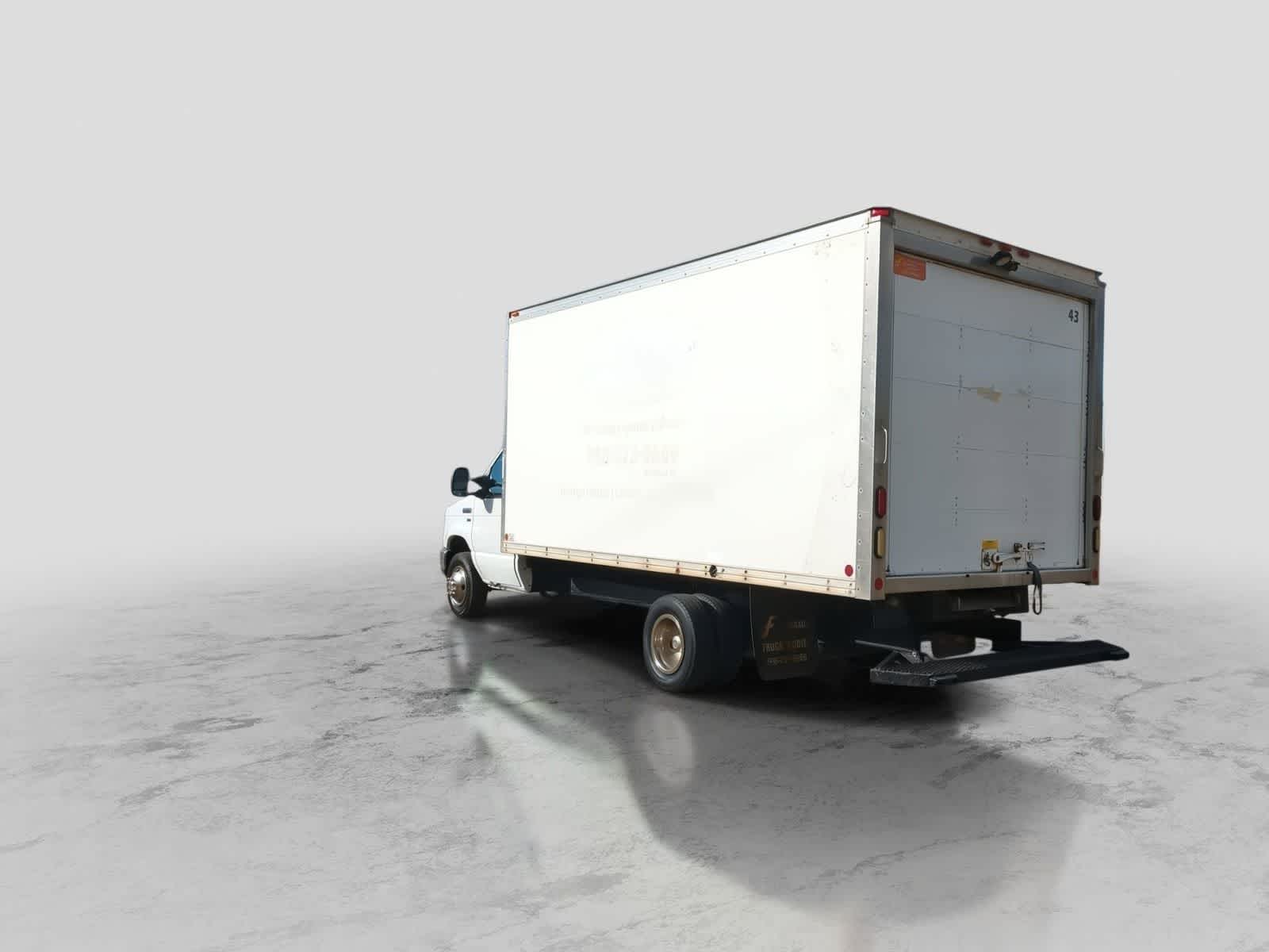 Thumbnail: 2016 Ford Econoline - 6