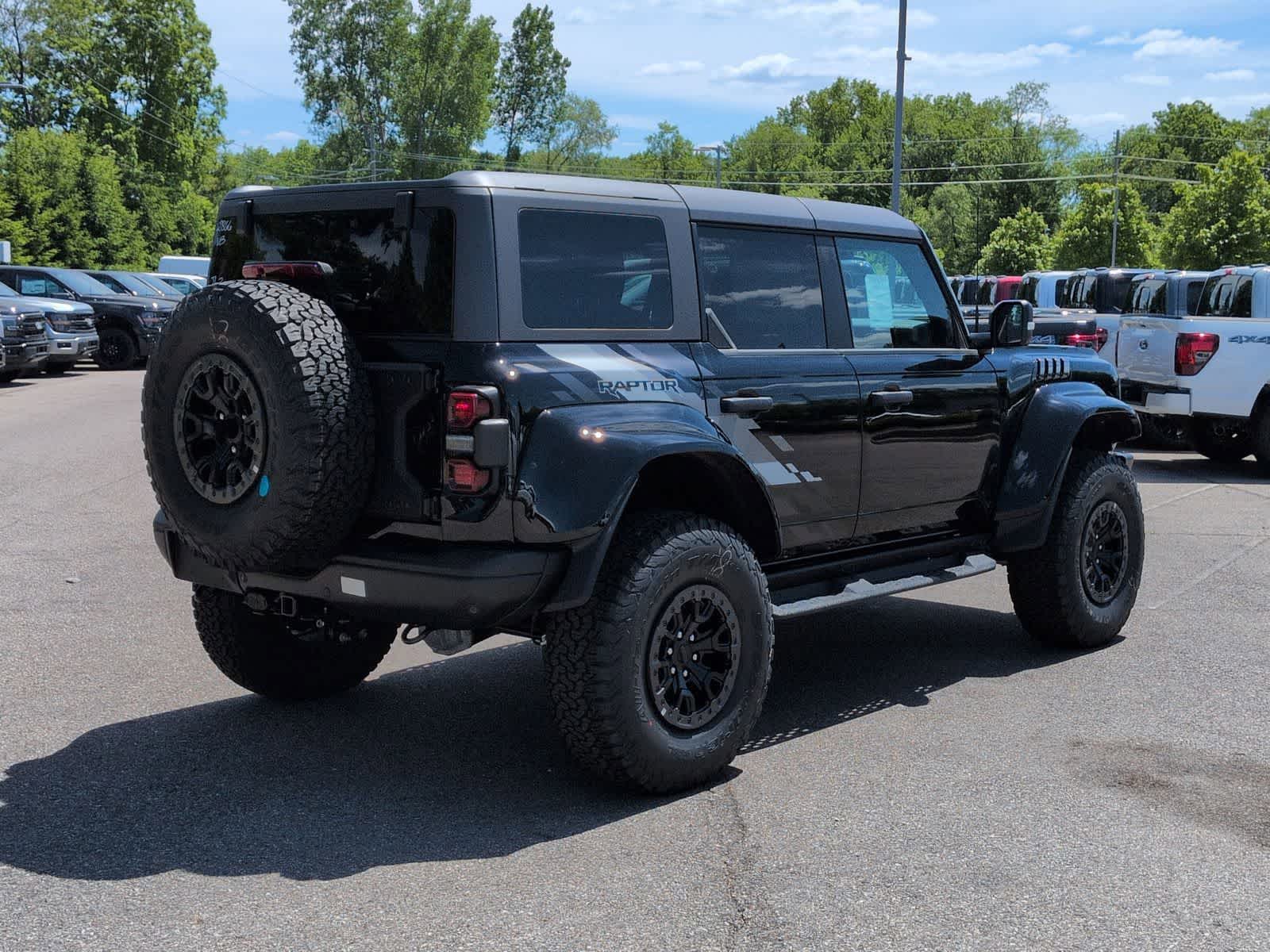 Thumbnail: 2025 Ford Bronco - 8
