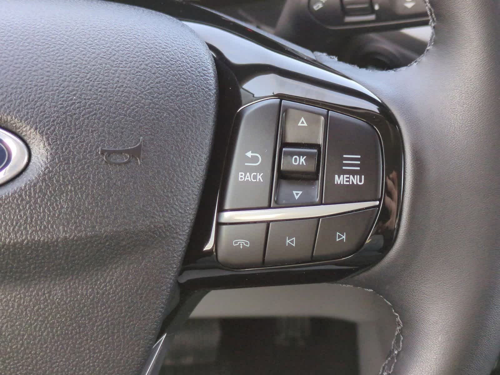 Thumbnail: 2023 Ford Escape - 24