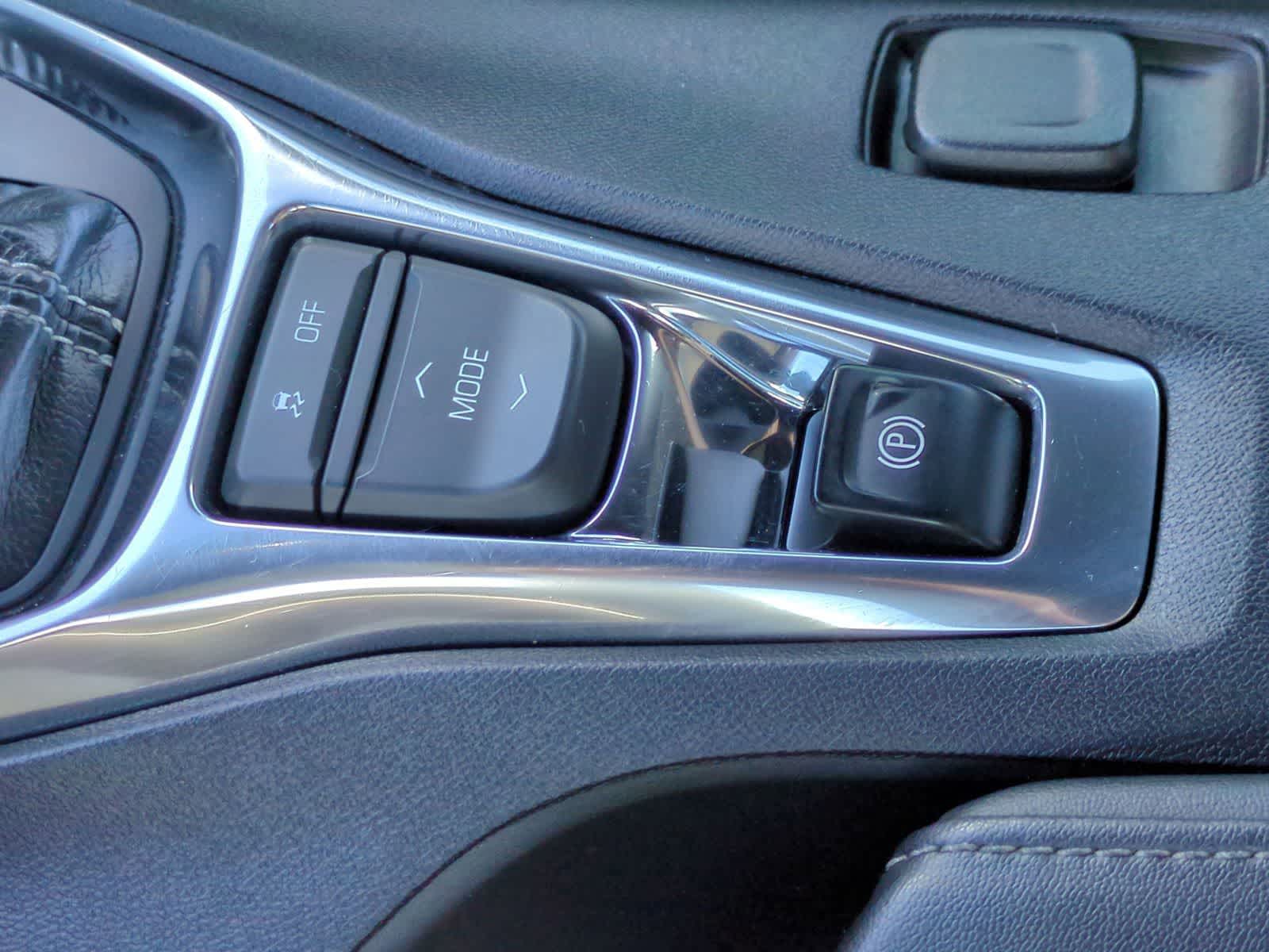 Thumbnail: 2020 Chevrolet Camaro - 31