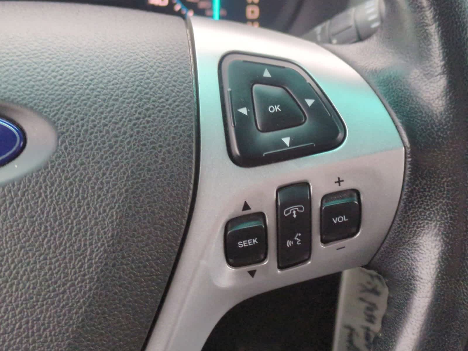 Thumbnail: 2015 Ford Explorer - 24