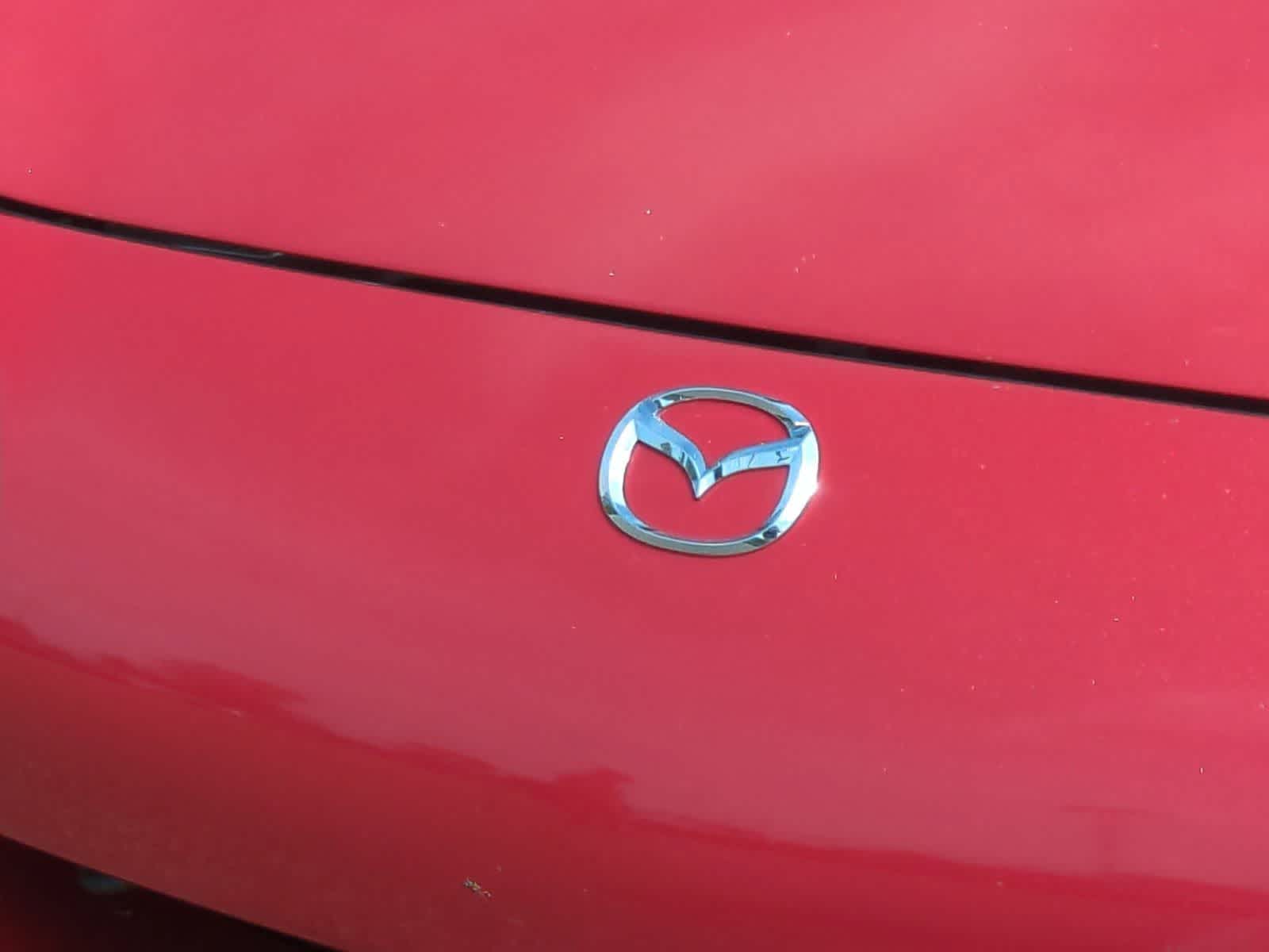 Thumbnail: 2004 Mazda MX-5 Miata - 8