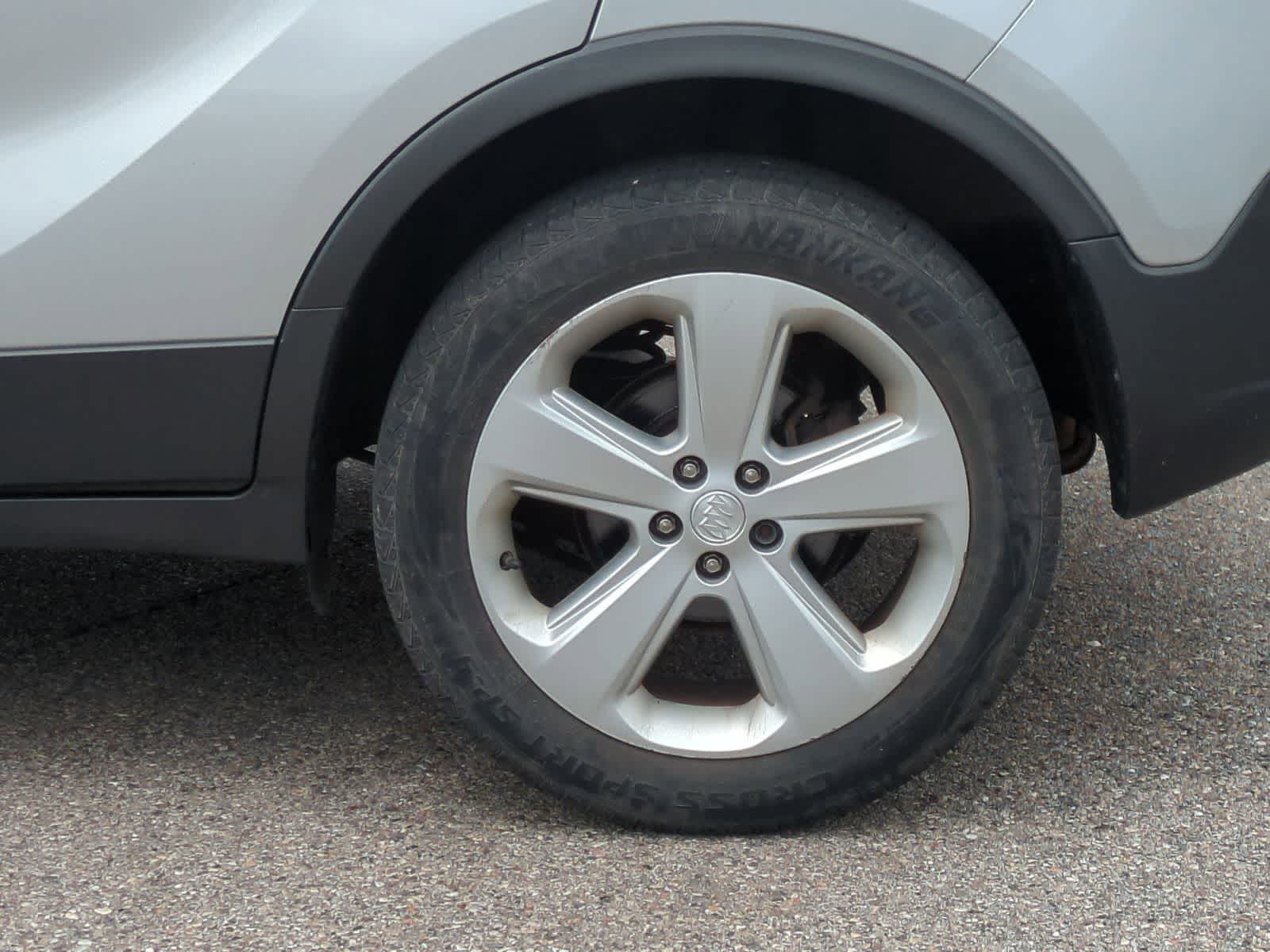 Thumbnail: 2015 Buick Encore - 14