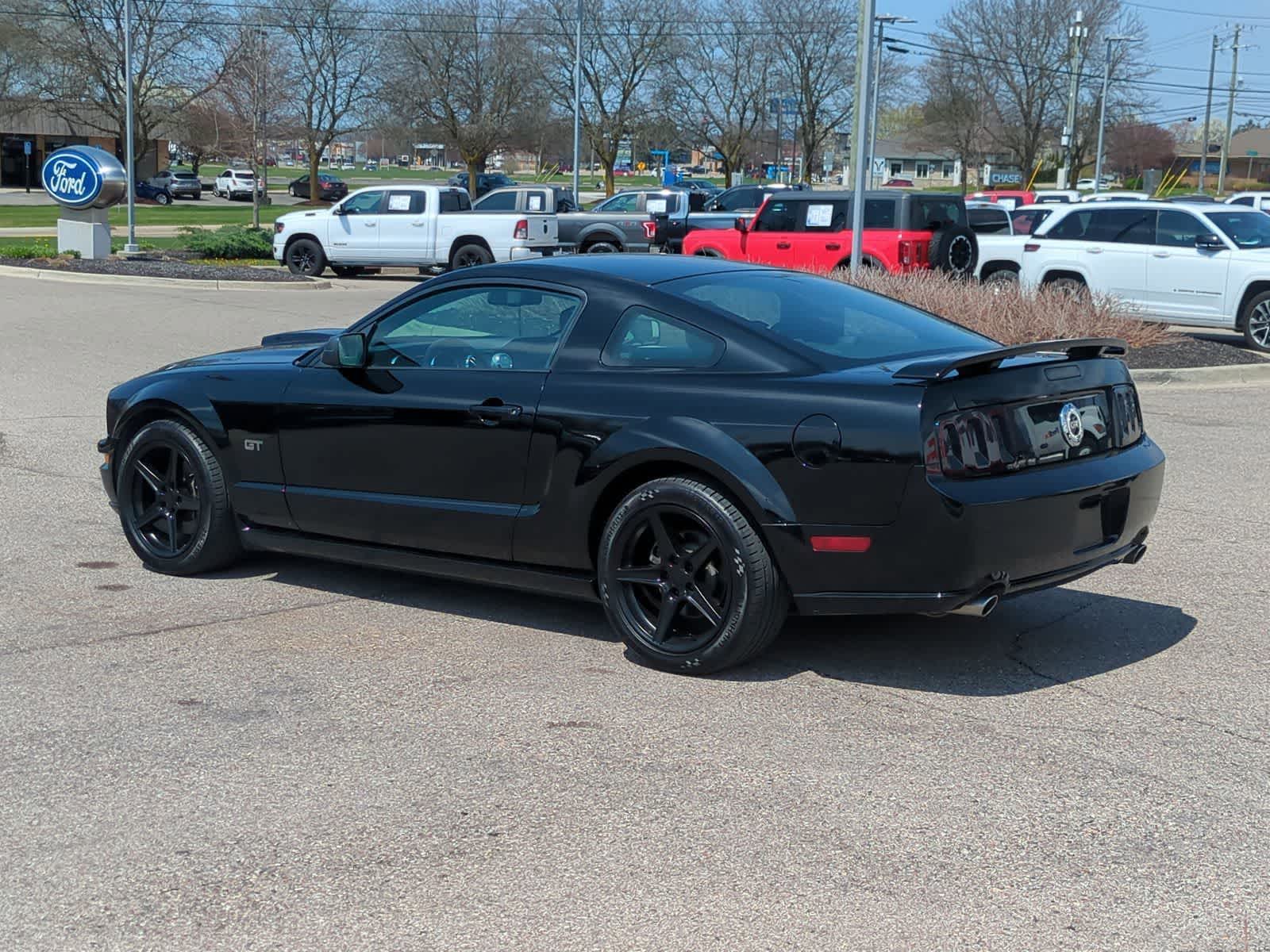 Thumbnail: 2008 Ford Mustang - 6