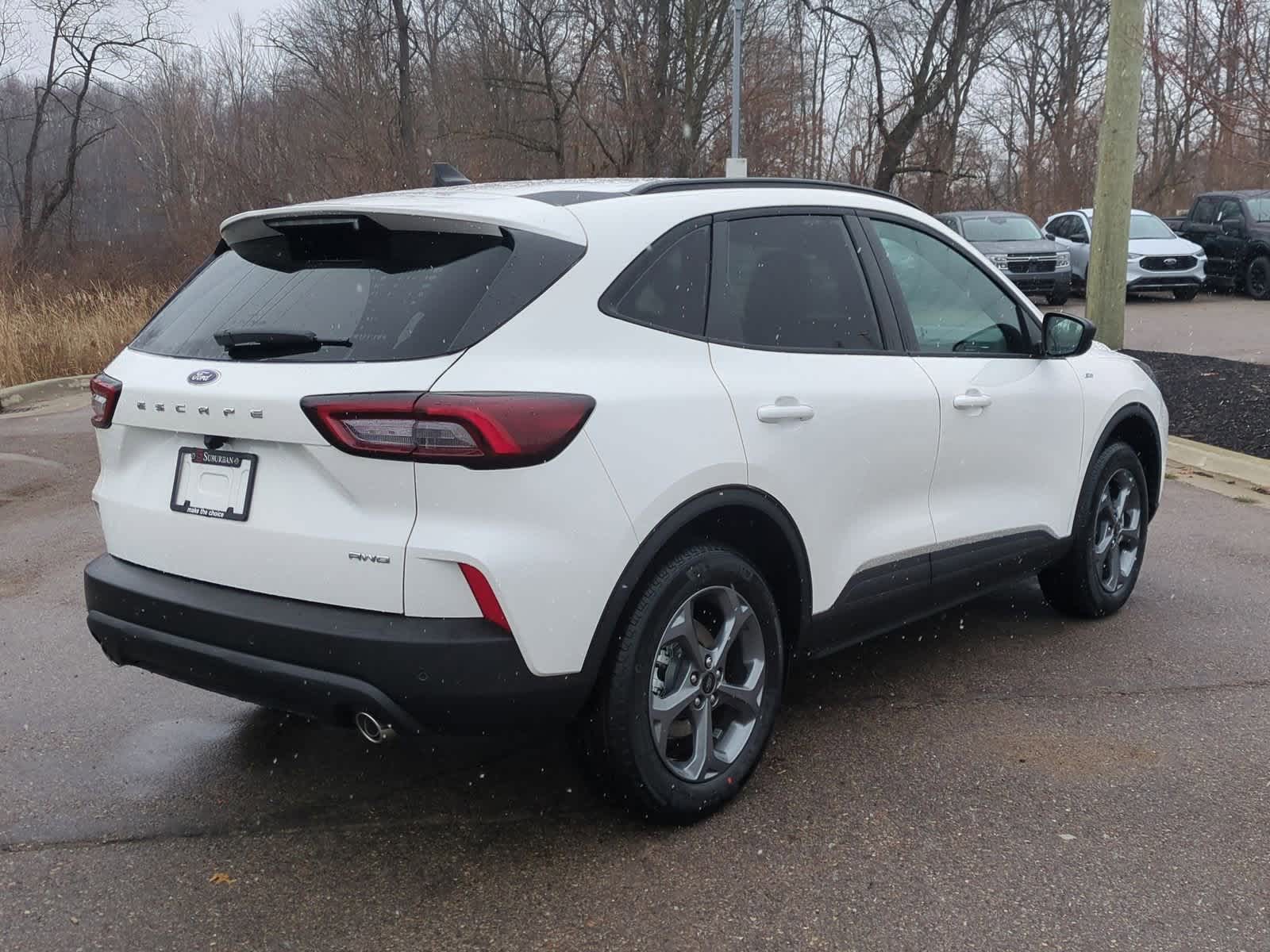 2025 Ford Escape ST-Line 8