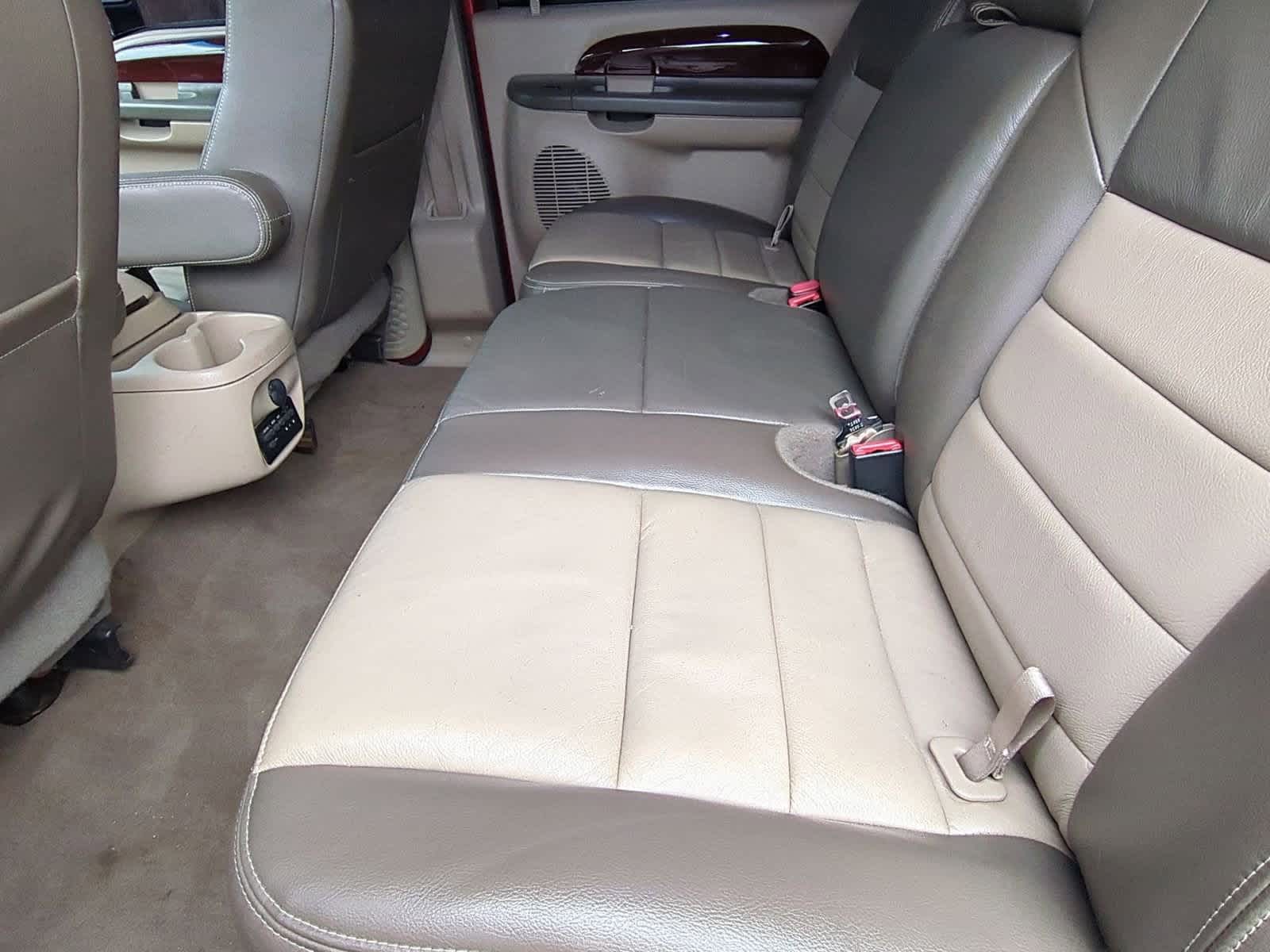 Thumbnail: 2004 Ford Excursion - 20