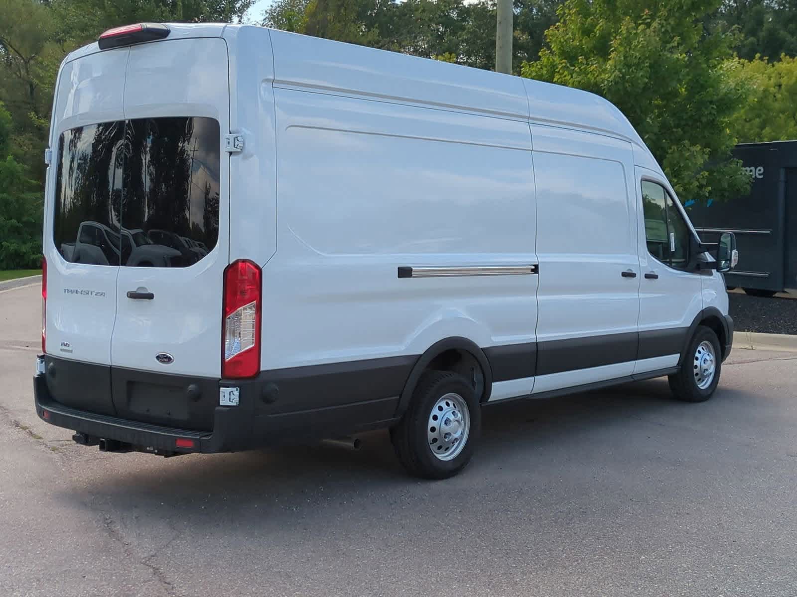 Thumbnail: 2025 Ford Transit Series - 8