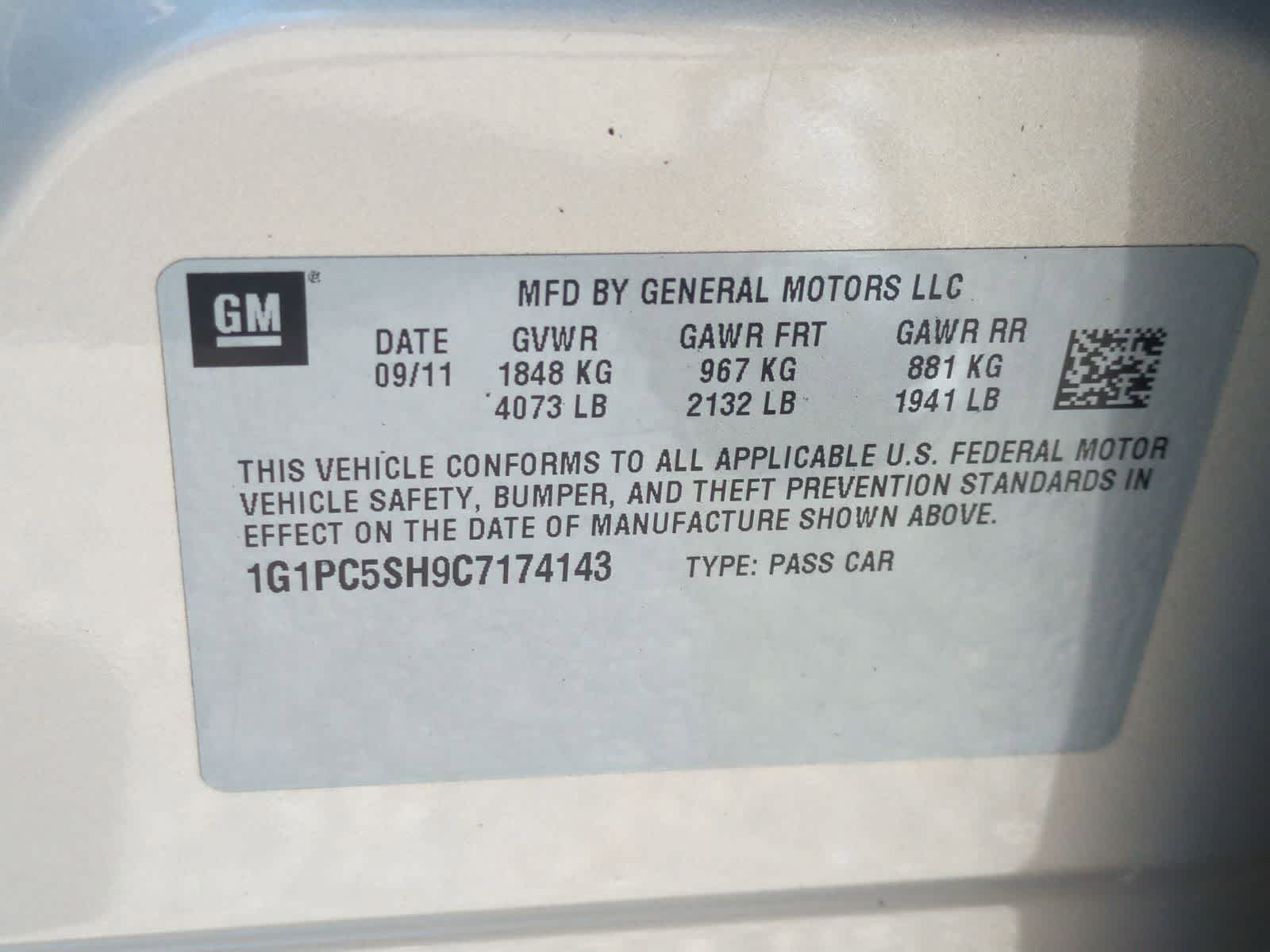 Thumbnail: 2012 Chevrolet Cruze - 34